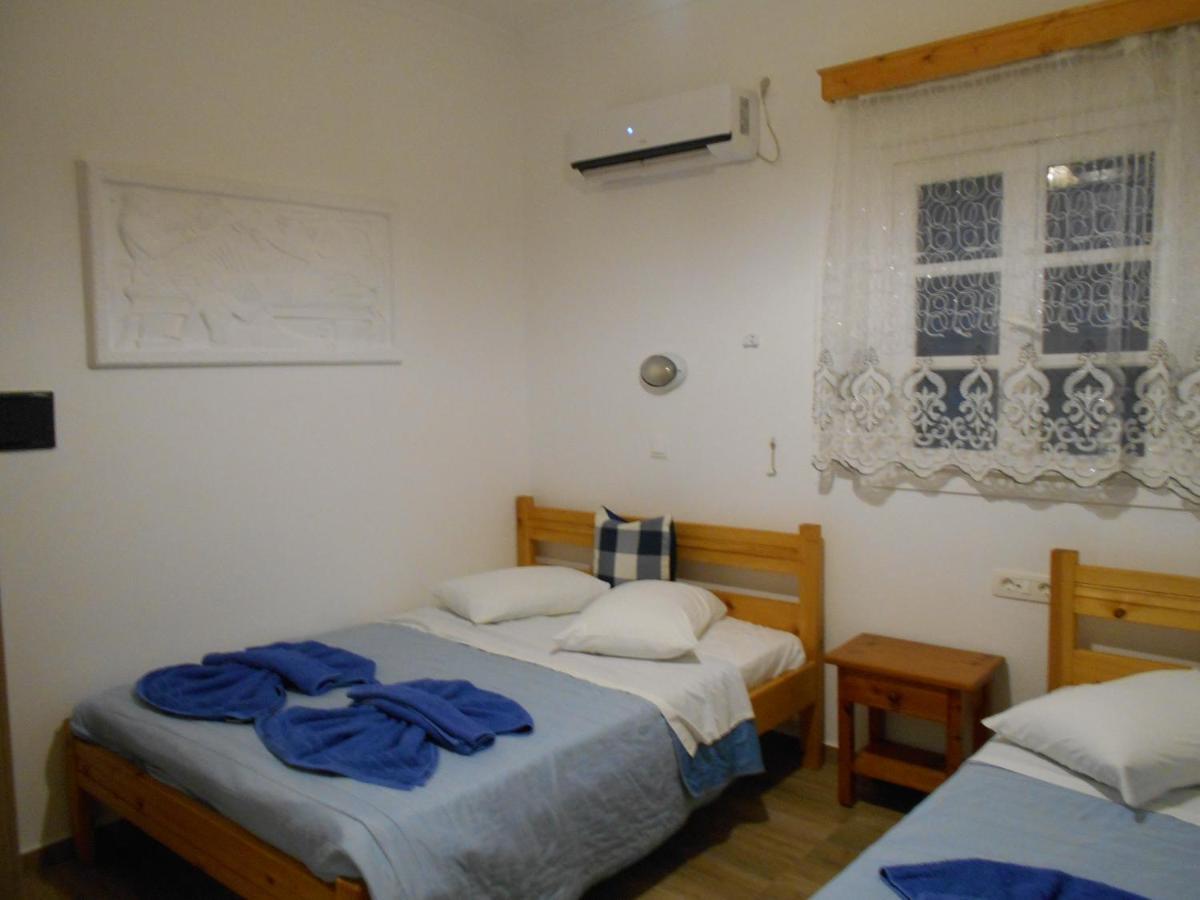 Studios Apartments Kapetanios Perissa  Exterior foto